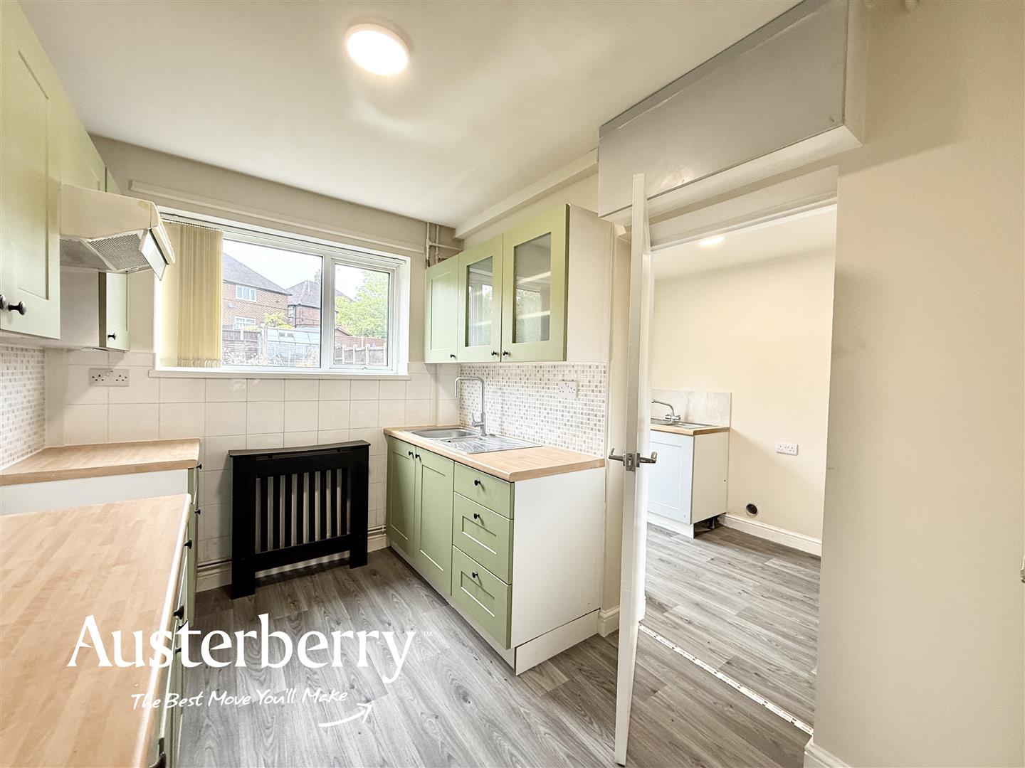 3 bed property in Bradwell Lane, Newcastle